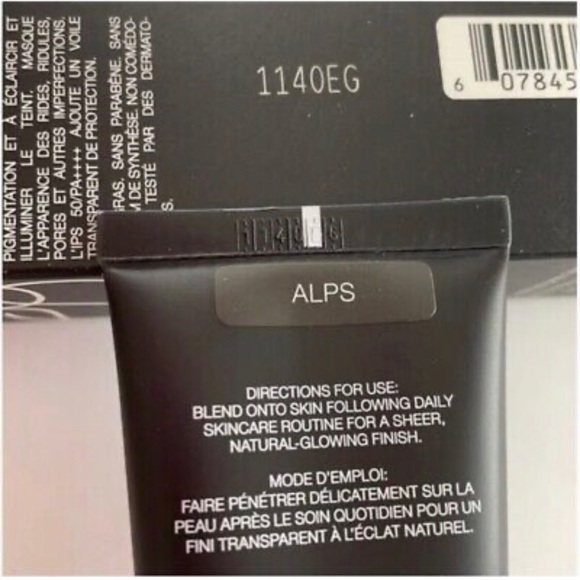 NARS Luminous Skin Tint - Picture 5 of 13